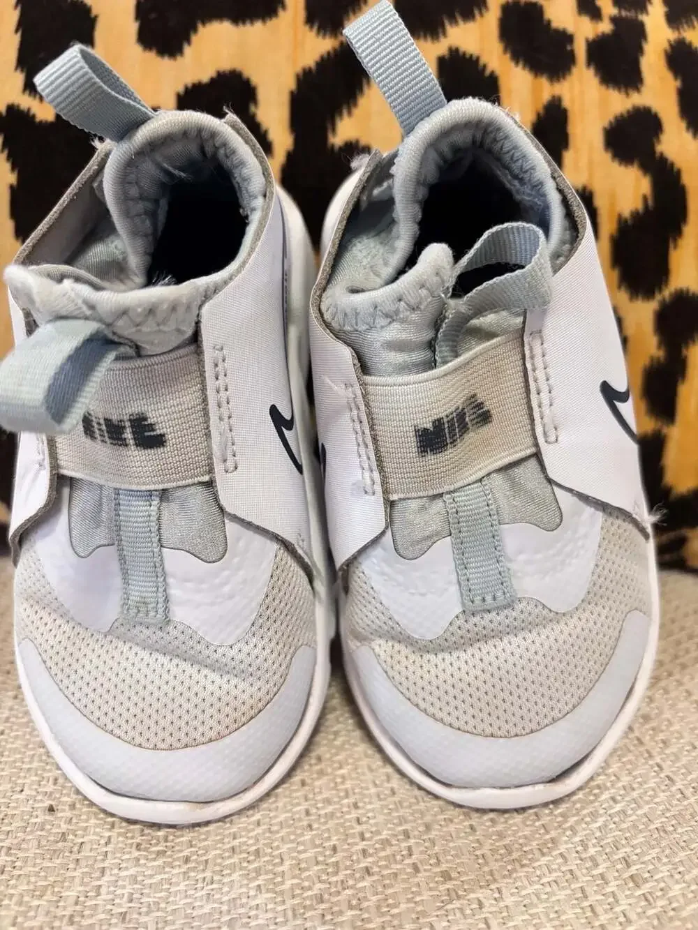 Nike Flex Runner 2 Size 4C Toddler White